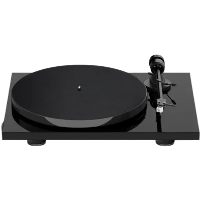 Pro-Ject High Gloss pleier